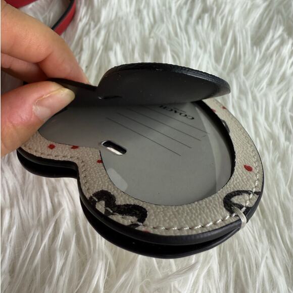 Coach Luggage Tag Red Heart Print Canvas Charm - Picture 6 of 8